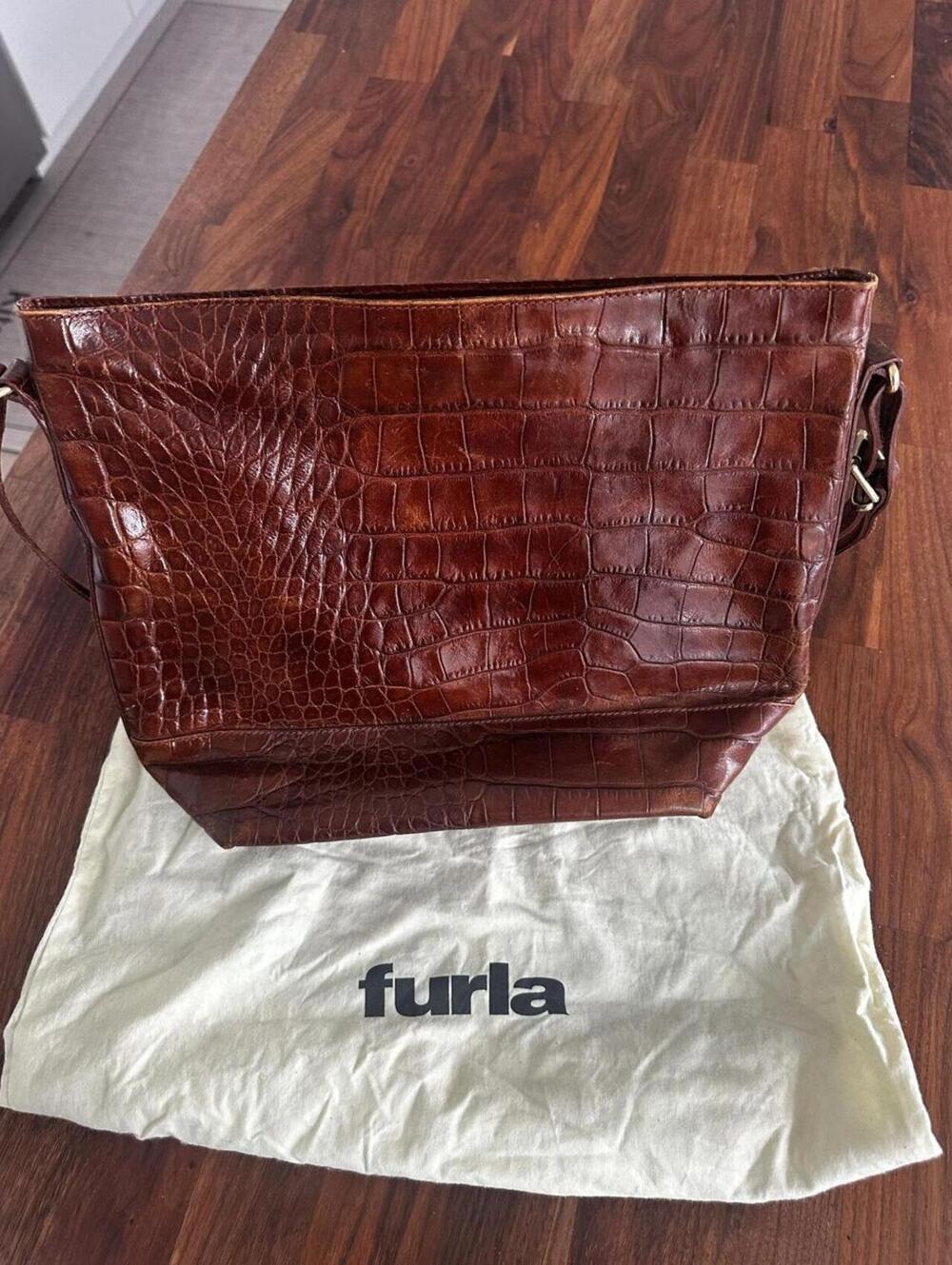 VTG Furla Genuine Leather Brown Croc-Embossed Shoulder Bag + Dust Bag